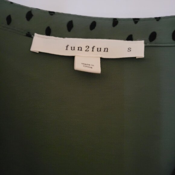 Monday Fun Lillian V Neck Blouse - Picture 3 of 3